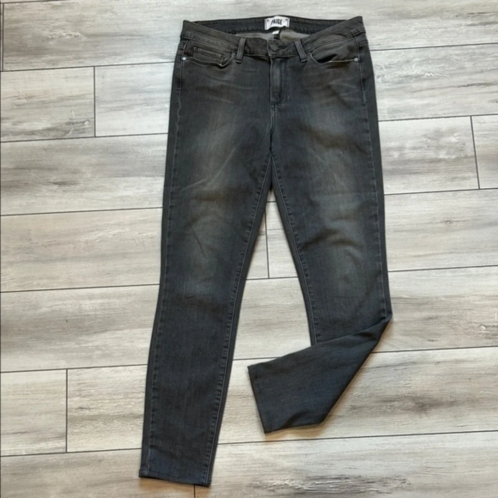 Paige Verdugo Ultra Skinny Silvie Jeans Gray wash size 30